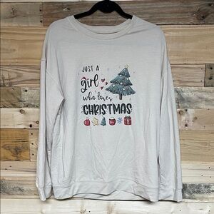 Size Large Christmas Graphic Sweatshirt-Just A Girl That Loves Christmas